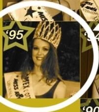 JANJA SLUGA: OD LEPOTNE MISSICE DO POLITIKANTSKE MISS