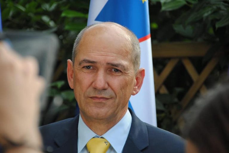 ZA SLOVENIJO, ZA SLOVENKE, ZA SLOVENCE